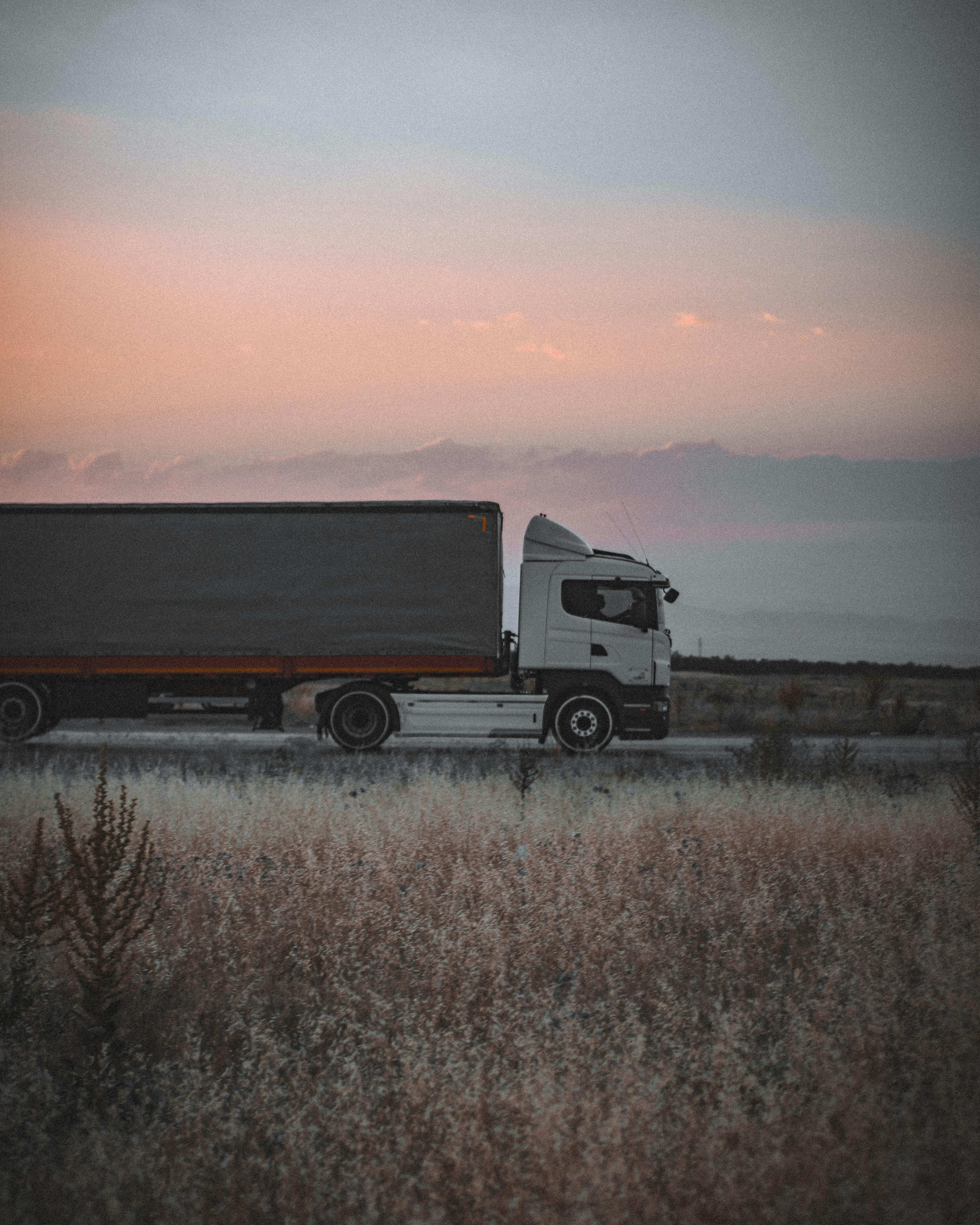 Nationwide freight and logistics fleet